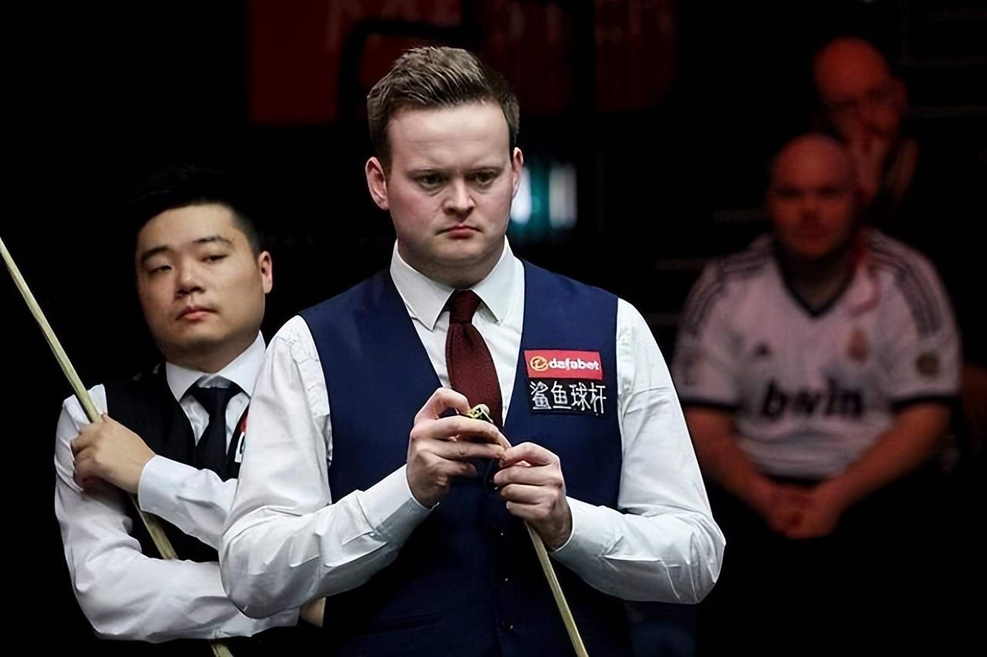 仅仅是脚下 仅仅是脚下