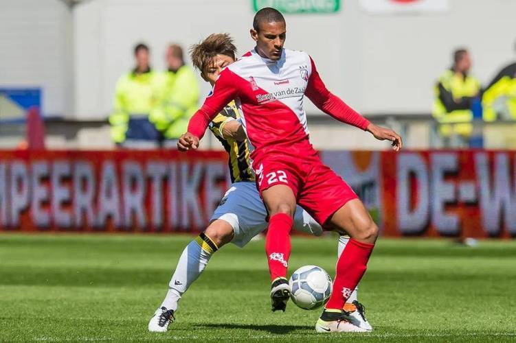 截击和快速 截击和快速